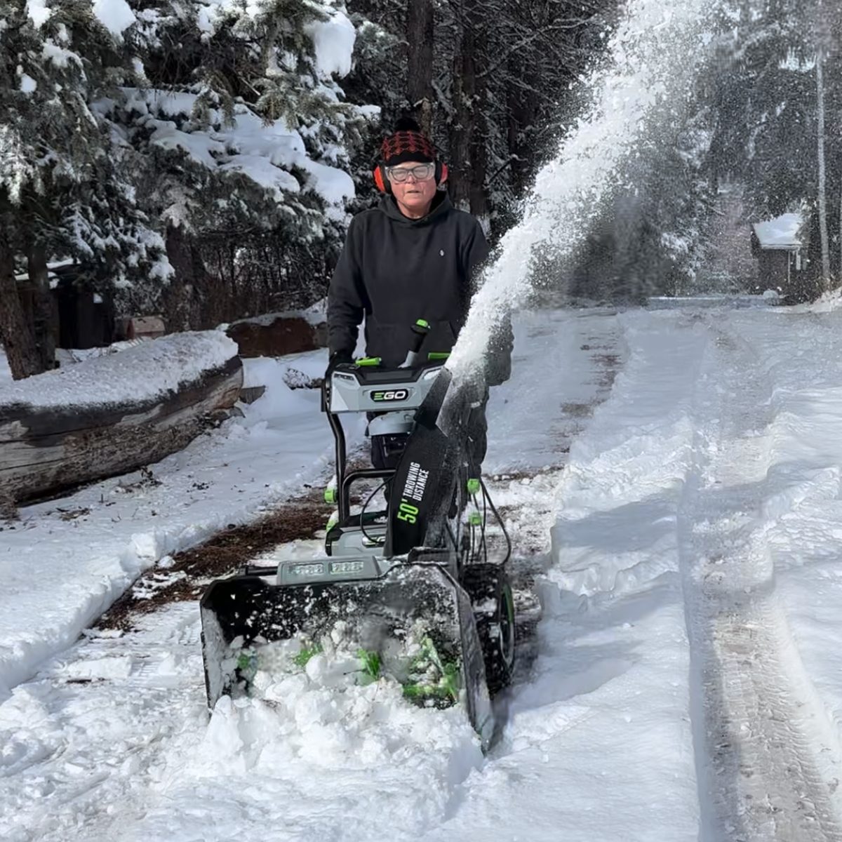 3 Best Cordless Snow Blowers, According to Experts and Testing