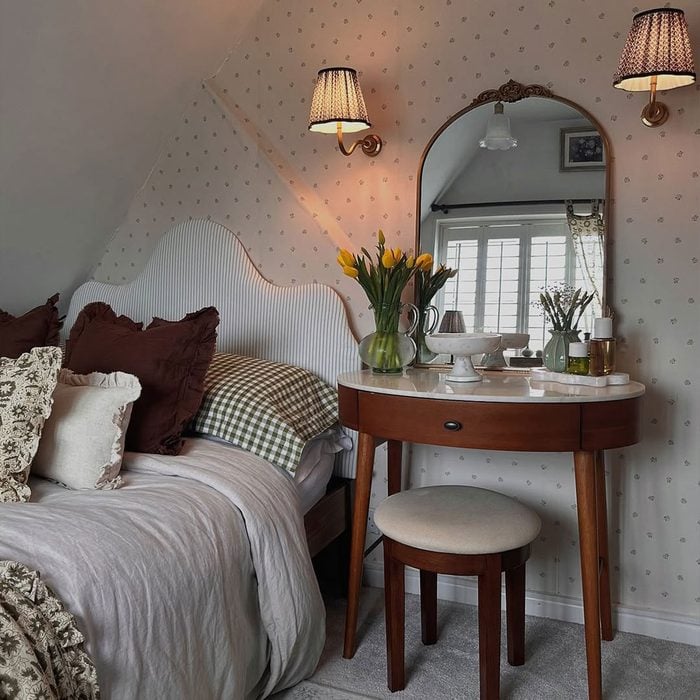 Incorporate Multifunctional Furniture 